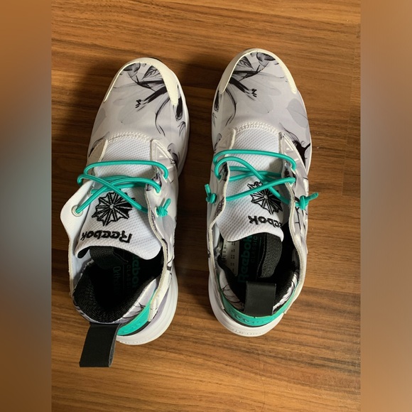 Reebok Furylite Graphic Sneakers - Picture 2 of 4